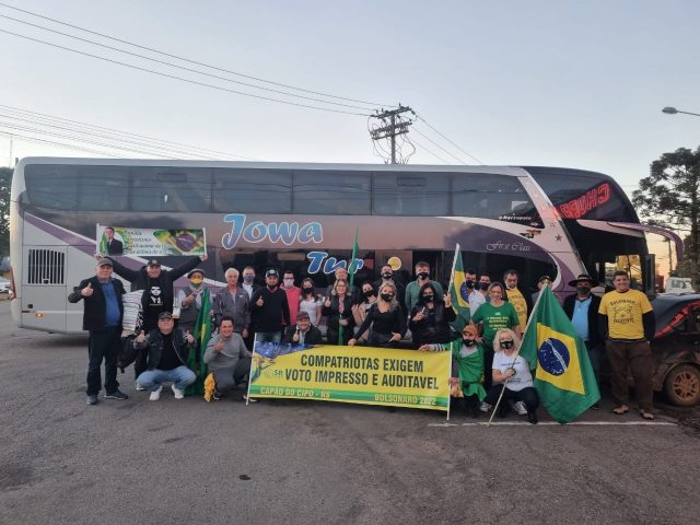 Representantes da região participam de caravana para Brasília no Movimento Brasil Verde e Amarelo