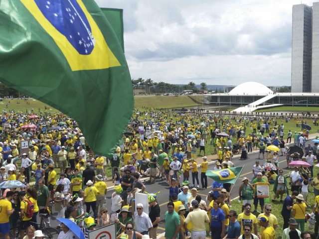 Caravana do Movimento Brasil Verde e Amarelo parte hoje para Brasília