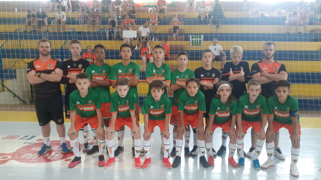 Arsenal de Não-Me-Toque conquista o vice do Estadual Sub-13 de Futsal