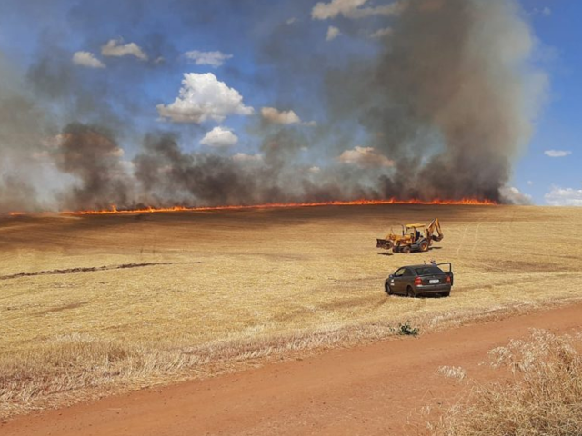 Estiagem aumenta risco de incêndios em lavouras na região