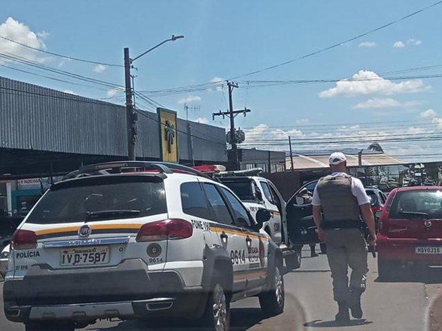 Brigada Militar realiza prisão por porte ilegal de arma de fogo em Carazinho
